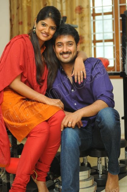 Uday-Kiran-and-wife-Vishitha-Gallery